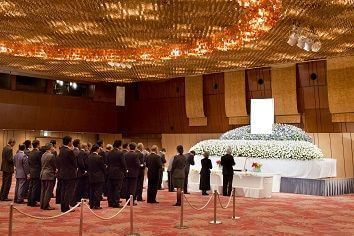 ニーズが高まっている「お別れの会」の特徴とは？ class=