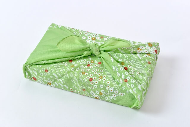 知っておきたい！法事のお供え物のマナー class=