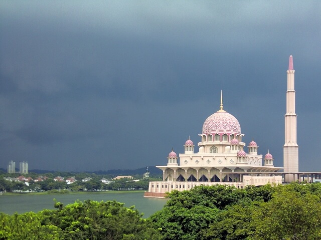 人気急上昇！！マレーシアでのリタイア生活 class=