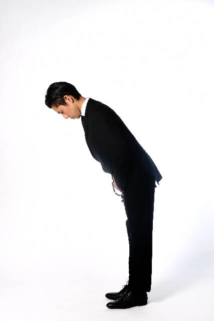 相手との関係性で異なる！？【お悔やみの言葉のマナー】 class=