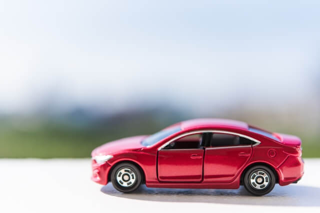 遺された愛車はどうする？「自動車」の相続手続きや注意点 class=