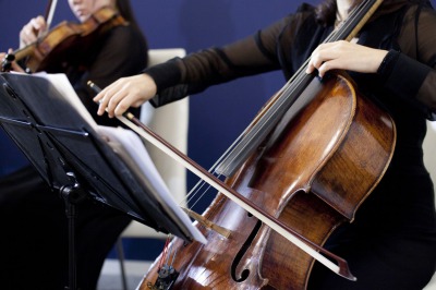 葬儀でお気に入りの音楽を流したい！？葬式で流したい曲ランキングの１位は？ class=