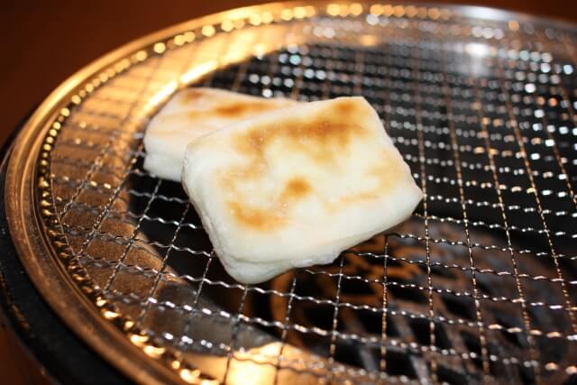 お餅での窒息事故など、年末年始に気を付けたい救急事故【迷ったときは＃７１１９】 class=